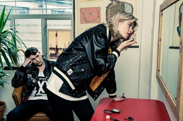 Supremebeing girl does makeup 1024