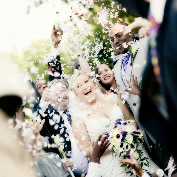 Woodlands Park hotel Cobham Paul Stott photographer confetti 682