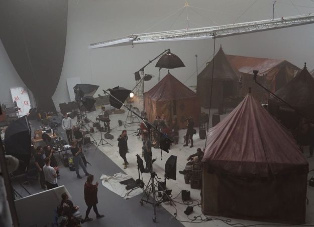 1814 Frost Fair - Cat Legg Hair and Makeup